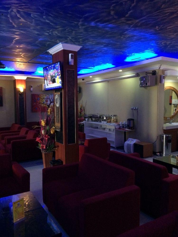 Hollywood Hotel Dżakarta Zewnętrze zdjęcie